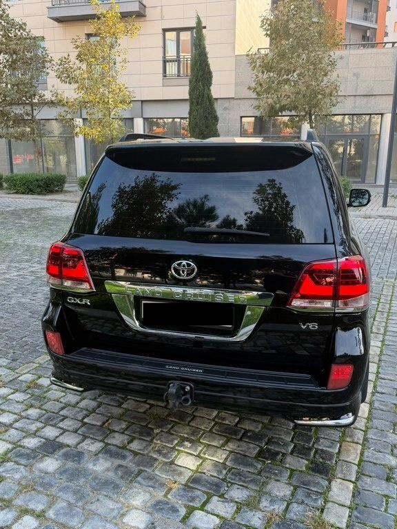 2012 Toyota Land Cruiser, 4.0L, 288000km - Image 7