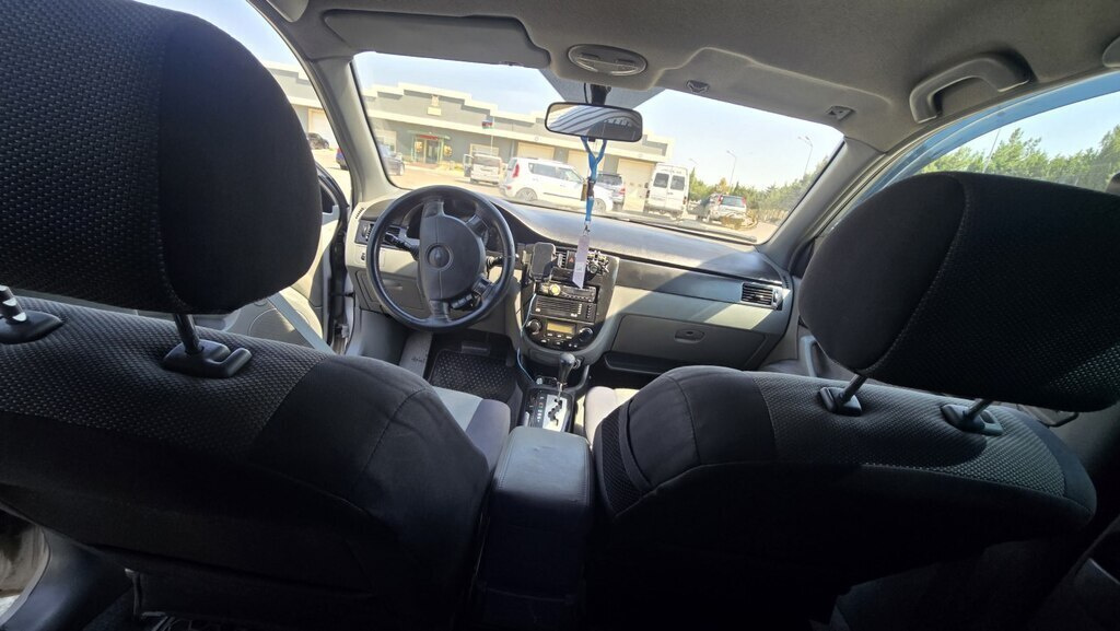 2006 Chevrolet Lacetti, 1.8L, 400000km - Image 7