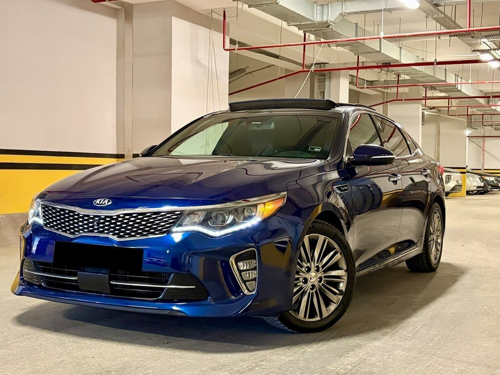 2018 Kia Optima, 2.0L, 115000km - Image 1
