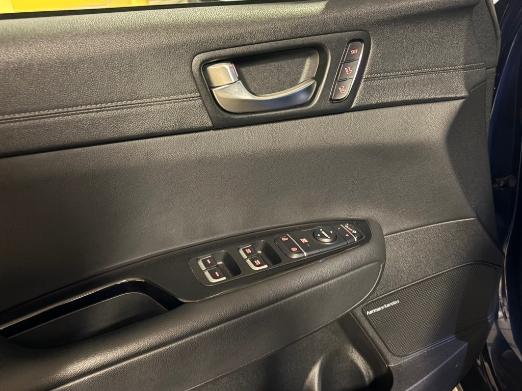 2018 Kia Optima, 2.0L, 115000km - Image 11
