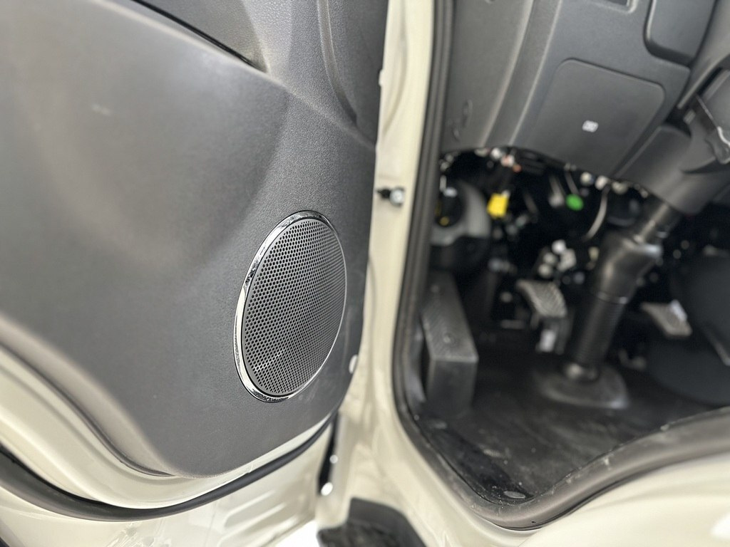 2024 JAC X200, 2.0L, 0km - Image 18