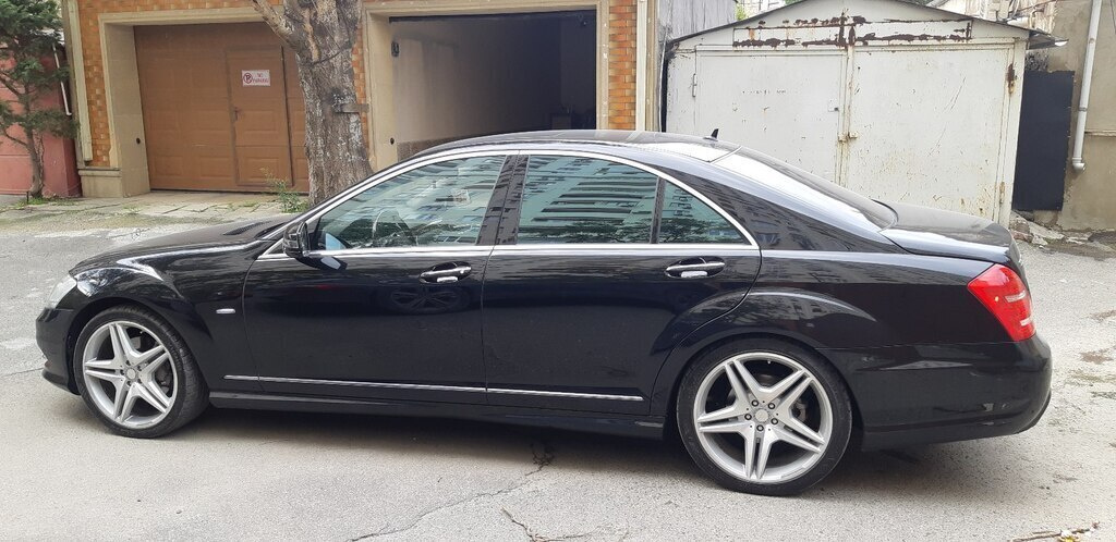 2012 Mercedes S 350, 3.5L, 149000km - Image 16