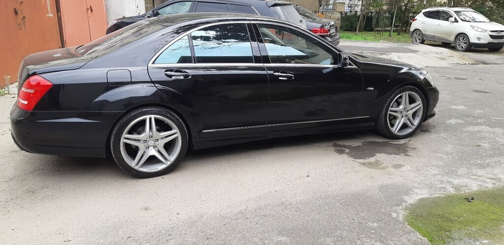 2012 Mercedes S 350, 3.5L, 149000km - Image 17