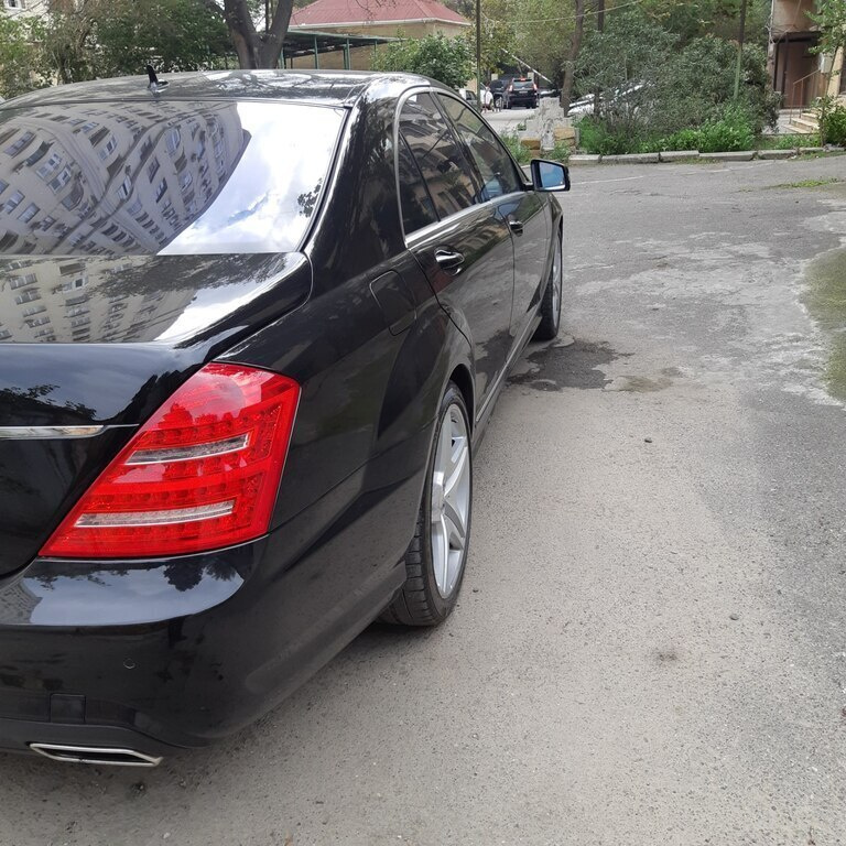 2012 Mercedes S 350, 3.5L, 149000km - Image 18