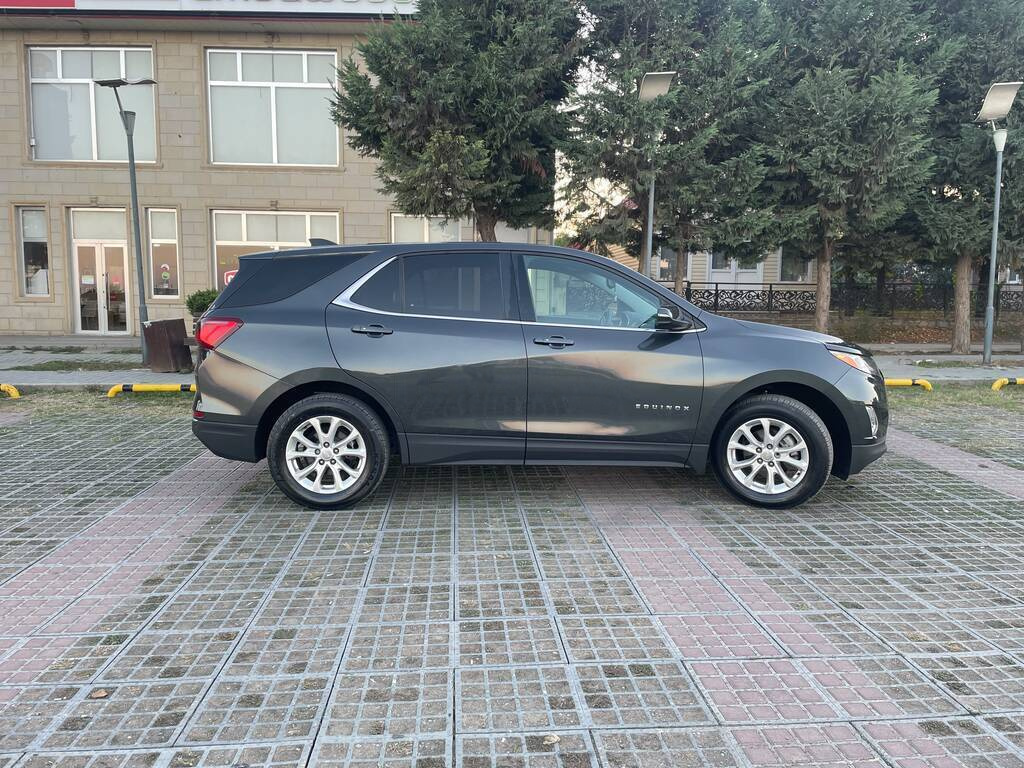 2018 Chevrolet Equinox, 1.5L, 170000km - Image 3