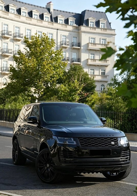 2020 Land Rover Range Rover, 3.0L, 141000km - Image 2