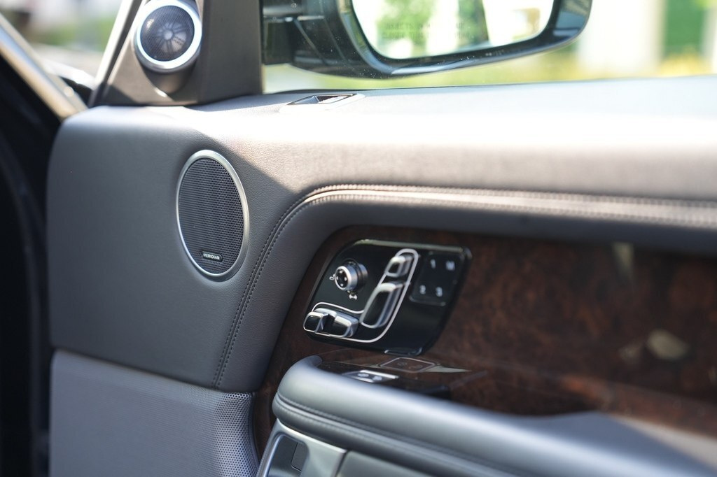 2020 Land Rover Range Rover, 3.0L, 141000km - Image 16