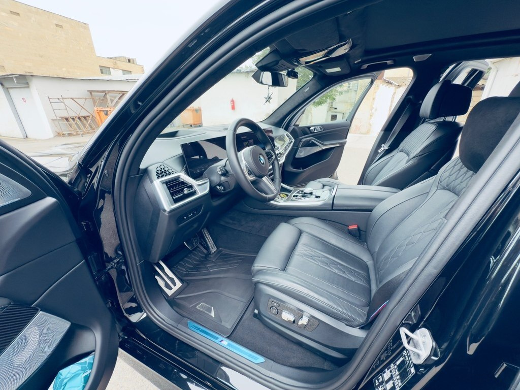 2023 BMW X5, 3.0L, 20000km - Image 13