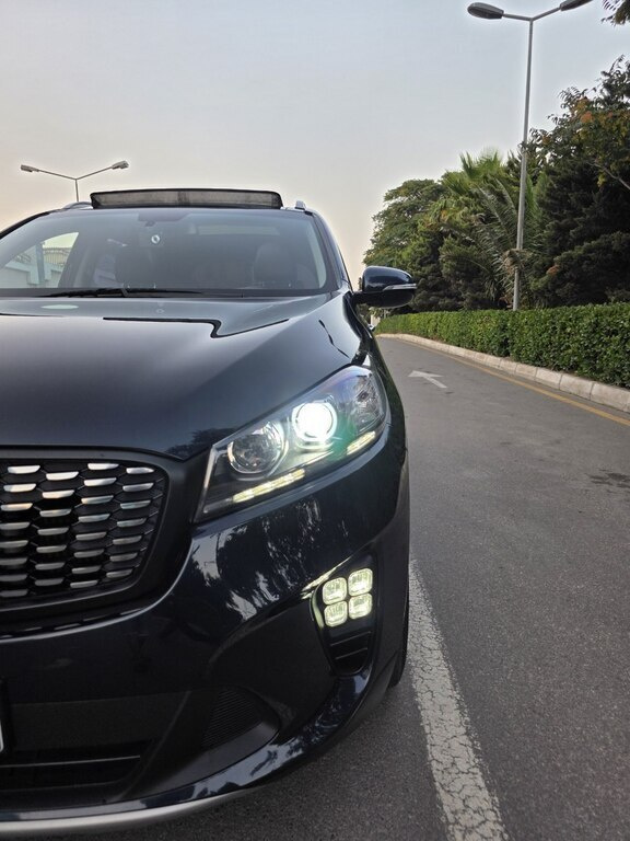 2017 Kia Sorento, 2.0L, 164000km - Image 11