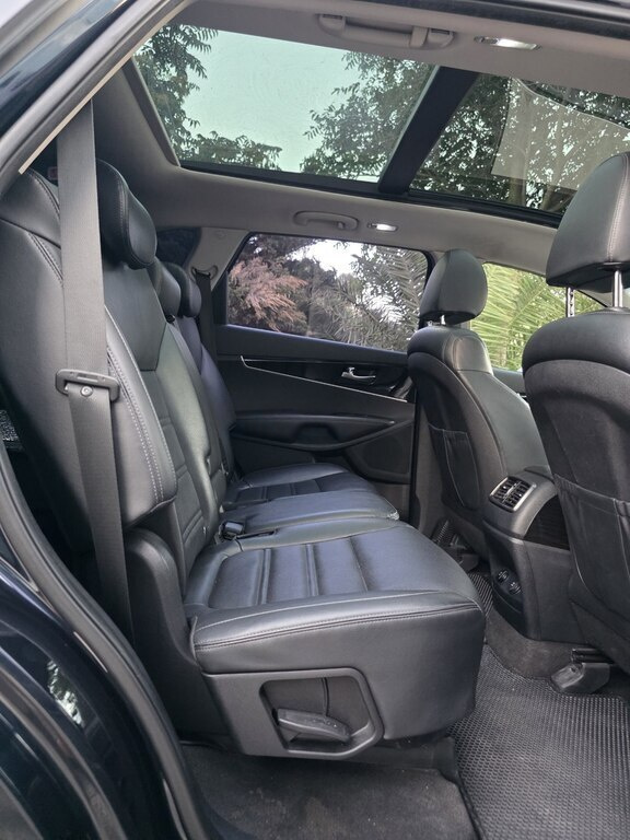 2017 Kia Sorento, 2.0L, 164000km - Image 13