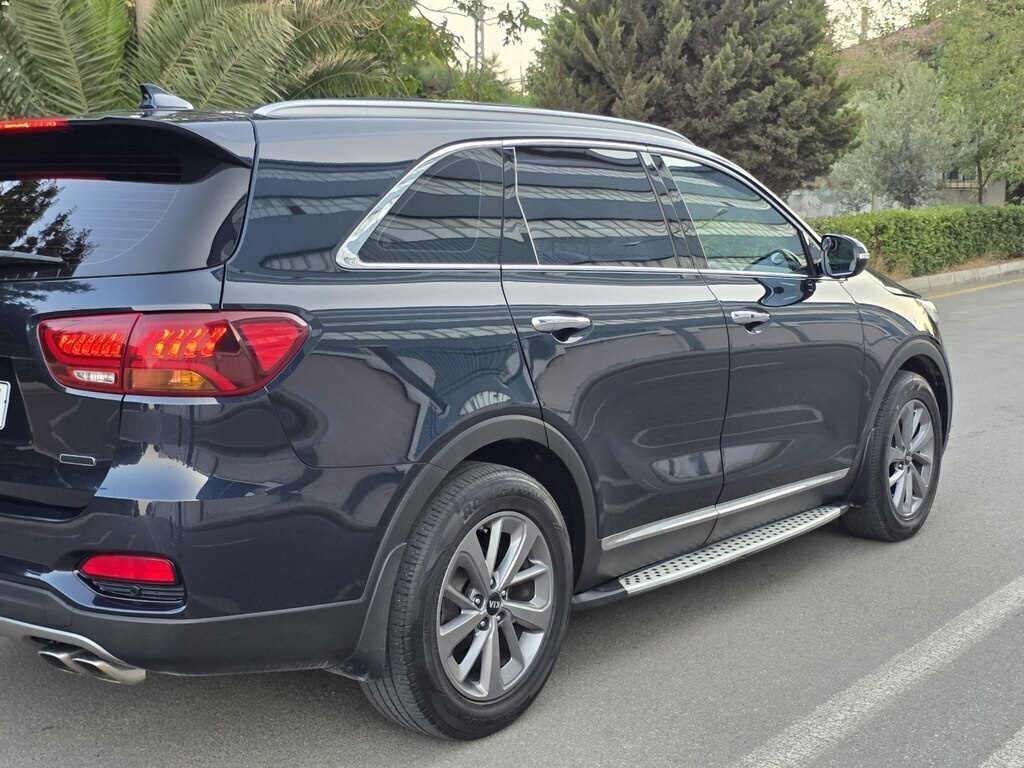 2017 Kia Sorento, 2.0L, 164000km - Image 7