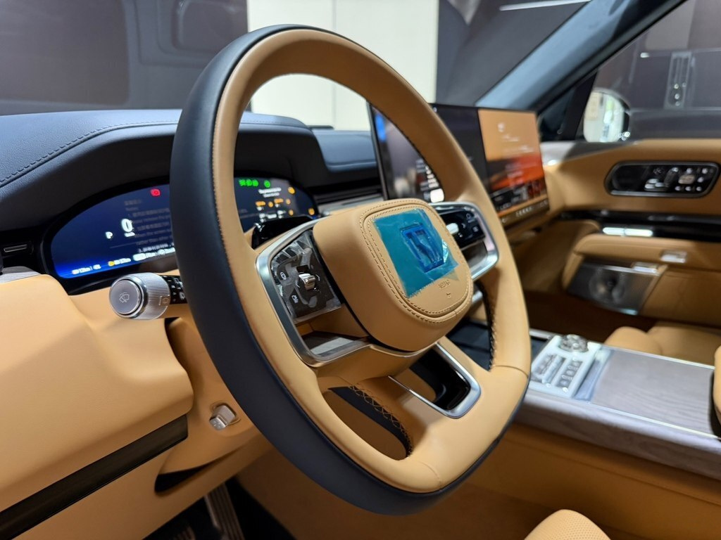 2026 ZEEKR 9X, 2.0L, 0km - Image 11