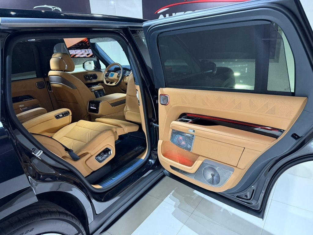 2026 ZEEKR 9X, 2.0L, 0km - Image 18
