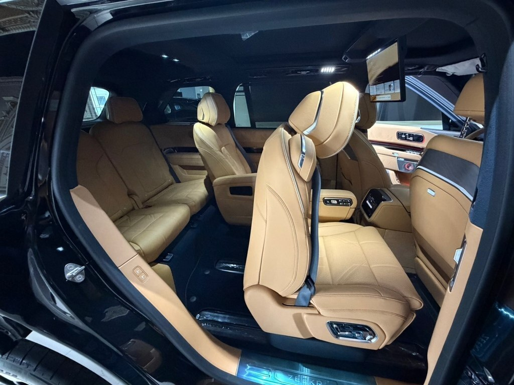 2026 ZEEKR 9X, 2.0L, 0km - Image 20