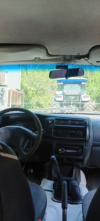 2006 Mitsubishi L200, 2.5L, 490000km - Image 7