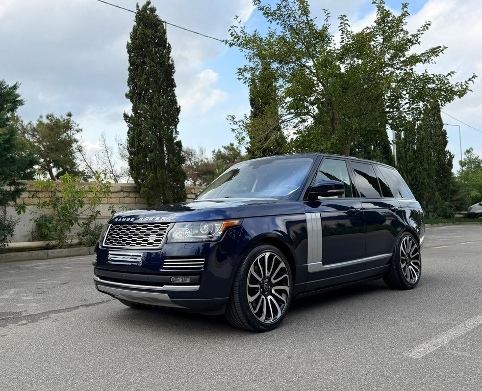 2016 Land Rover Range Rover, 3.0L, 180100km - Image 3