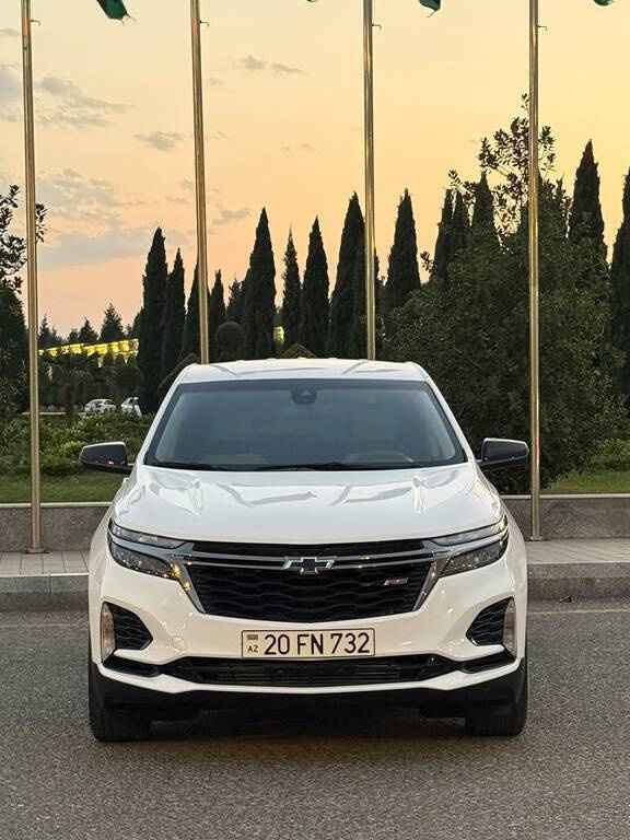 2023 Chevrolet Equinox, 1.5L, 22917km - Image 1