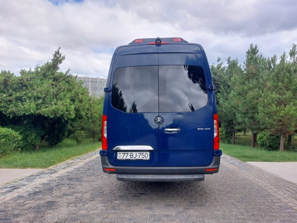 2021 Mercedes Sprinter 316, 2.2L, 400563km - Image 2