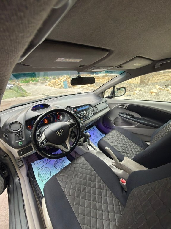 2010 Honda Insight, 1.3L, 423000km - Image 3