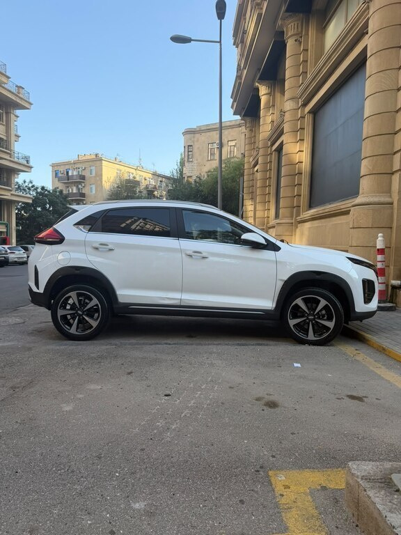 2024 Chery Tiggo 2 Pro Max, 1.5L, 4900km - Image 3