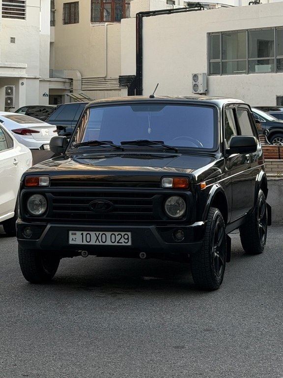 2023 LADA (VAZ) Niva, 1.7L, 50000km - Image 2