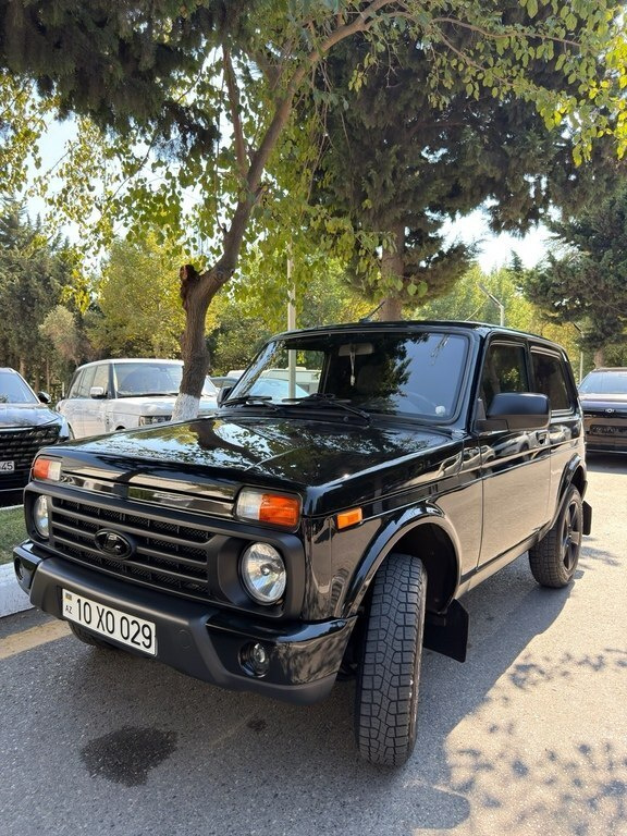 2023 LADA (VAZ) Niva, 1.7L, 50000km - Image 3
