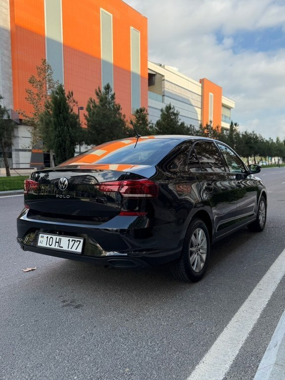 2020 Volkswagen Polo, 1.6L, 63000km - Image 6