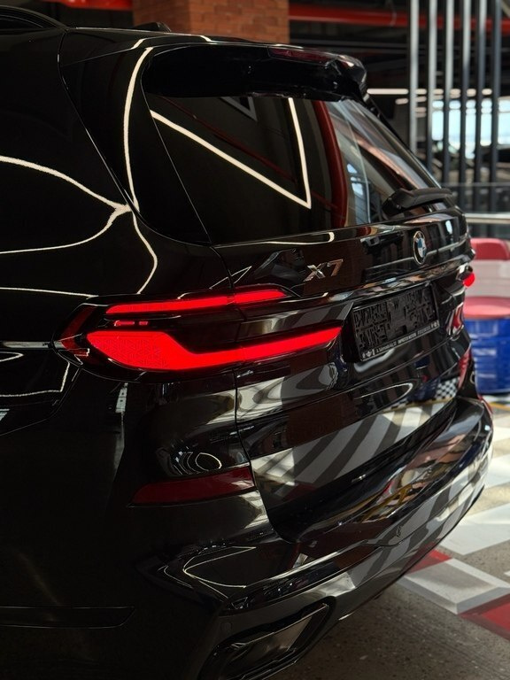 2023 BMW X7, 3.0L, 24706km - Image 16