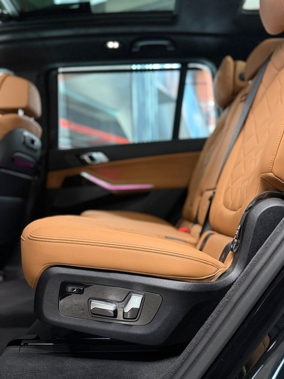 2023 BMW X7, 3.0L, 24706km - Image 28