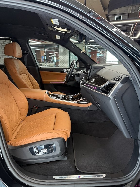 2023 BMW X7, 3.0L, 24706km - Image 33
