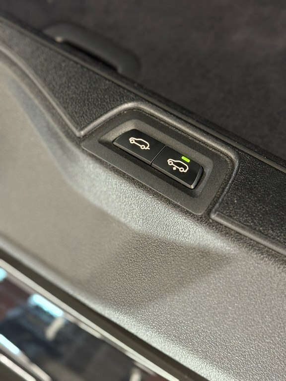 2023 BMW X7, 3.0L, 24706km - Image 47