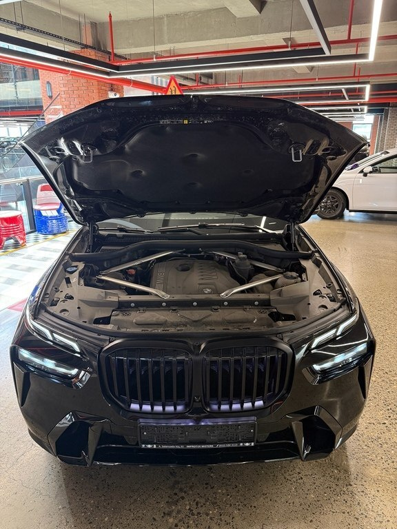 2023 BMW X7, 3.0L, 24706km - Image 48