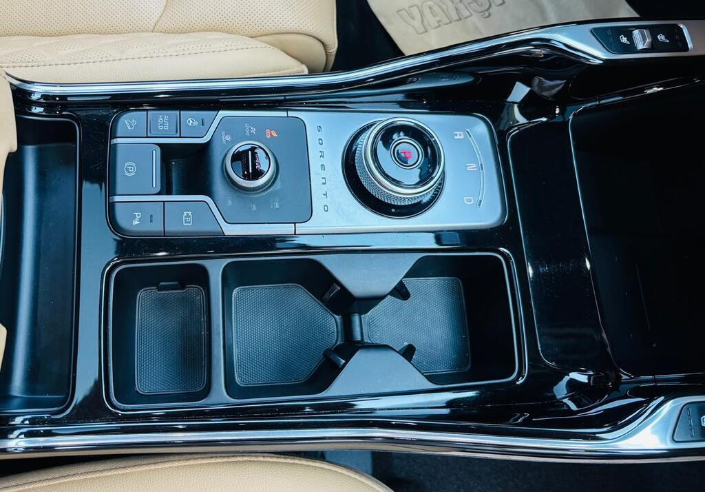 2022 Kia Sorento, 1.6L, 94000km - Image 16