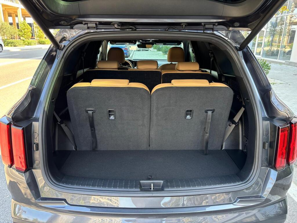 2022 Kia Sorento, 1.6L, 94000km - Image 17