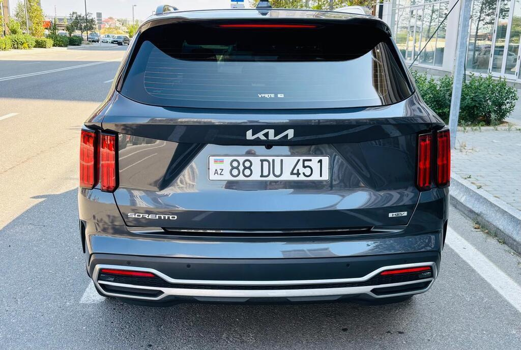 2022 Kia Sorento, 1.6L, 94000km - Image 6