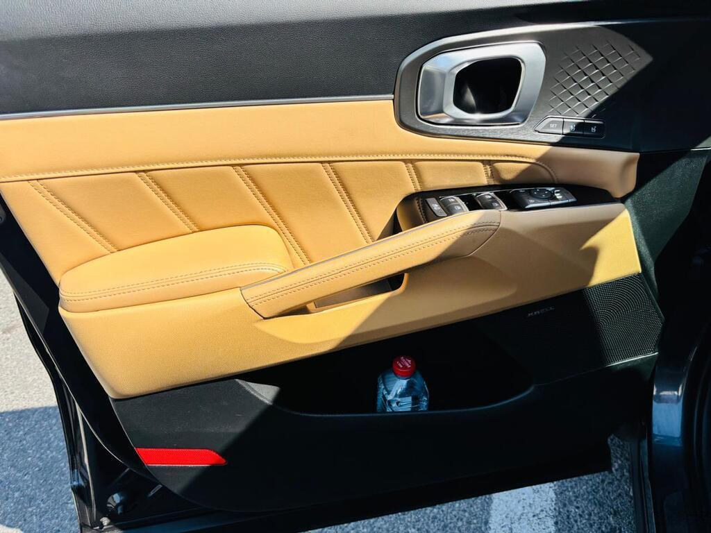 2022 Kia Sorento, 1.6L, 94000km - Image 8