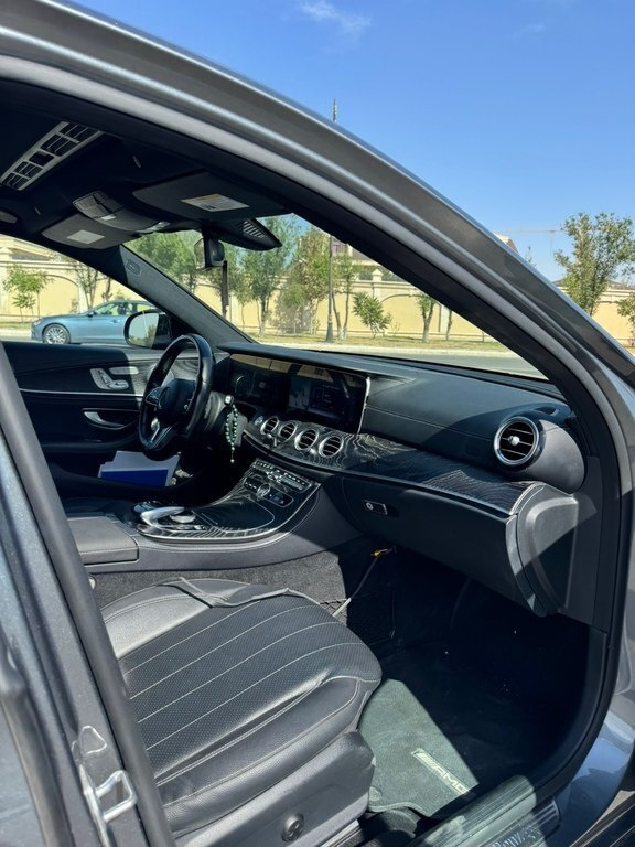 2019 Mercedes E 300 4MATIC, 2.0L, 144000km - Image 15
