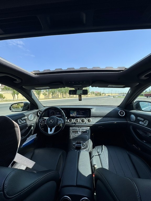 2019 Mercedes E 300 4MATIC, 2.0L, 144000km - Image 17