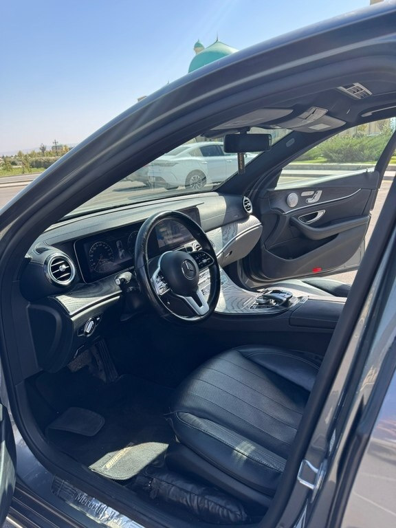 2019 Mercedes E 300 4MATIC, 2.0L, 144000km - Image 4