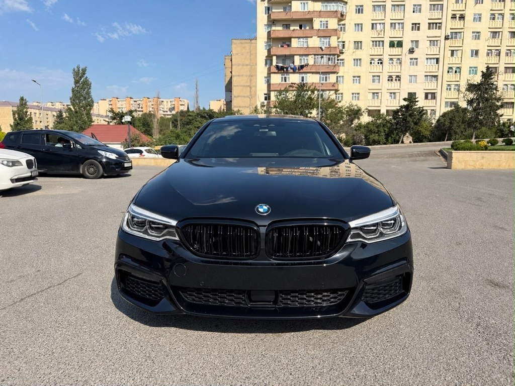 2019 BMW 530, 2.0L, 142000km - Image 1