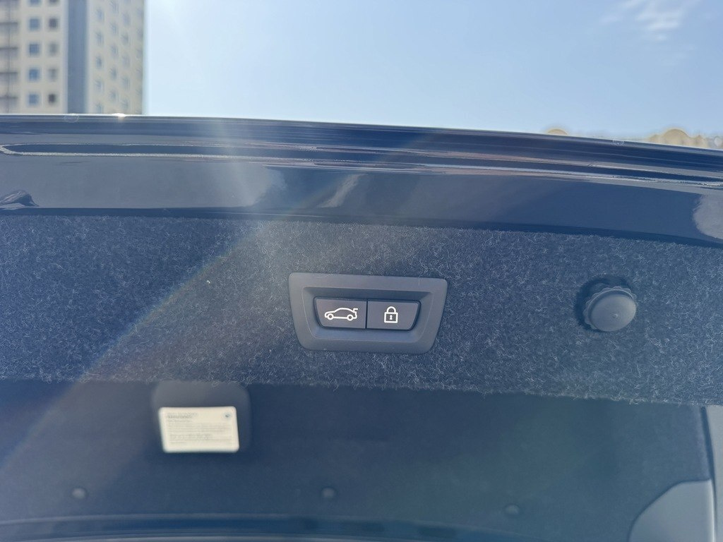 2019 BMW 530, 2.0L, 142000km - Image 17