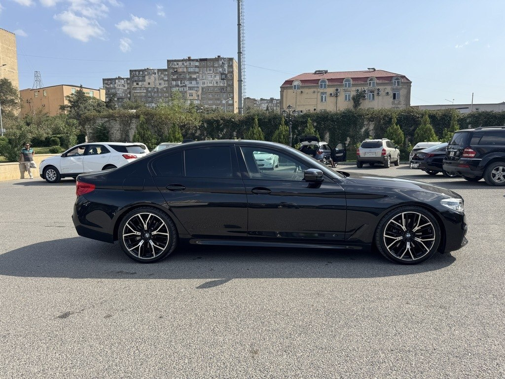 2019 BMW 530, 2.0L, 142000km - Image 7
