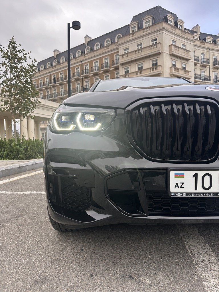 2022 BMW X5, 3.0L, 69000km - Image 5