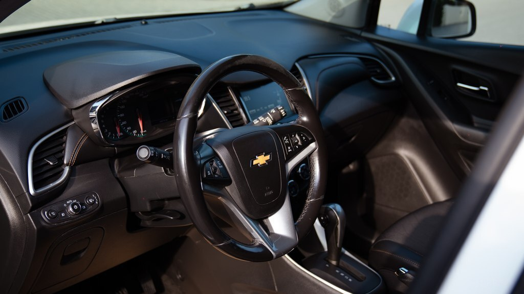 2018 Chevrolet Trax, 1.8L, 240000km - Image 9
