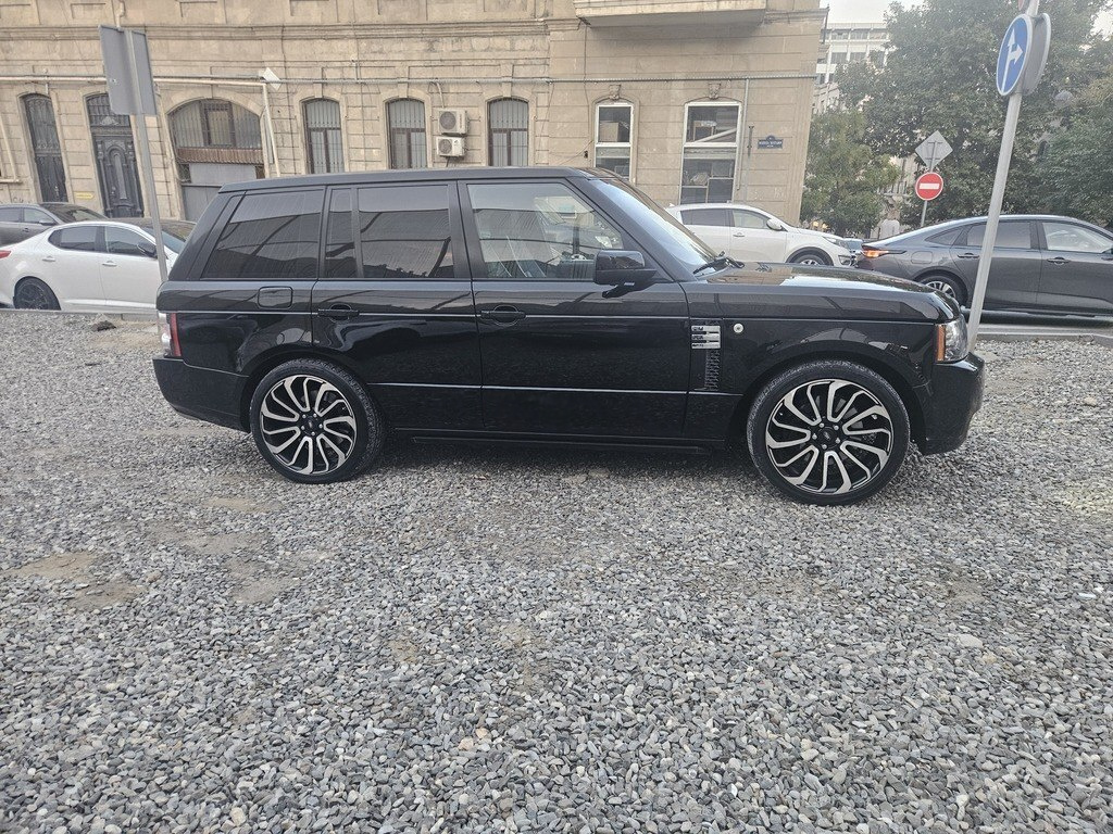 2010 Land Rover Range Rover, 5.0L, 158000km - Image 14