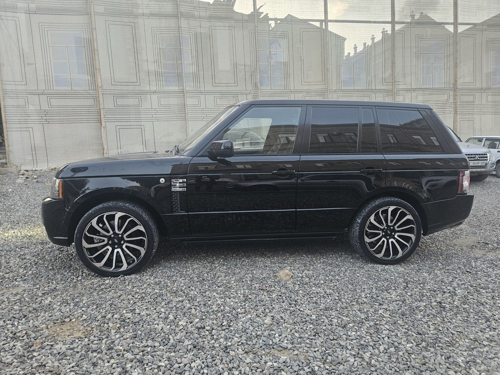 2010 Land Rover Range Rover, 5.0L, 158000km - Image 16