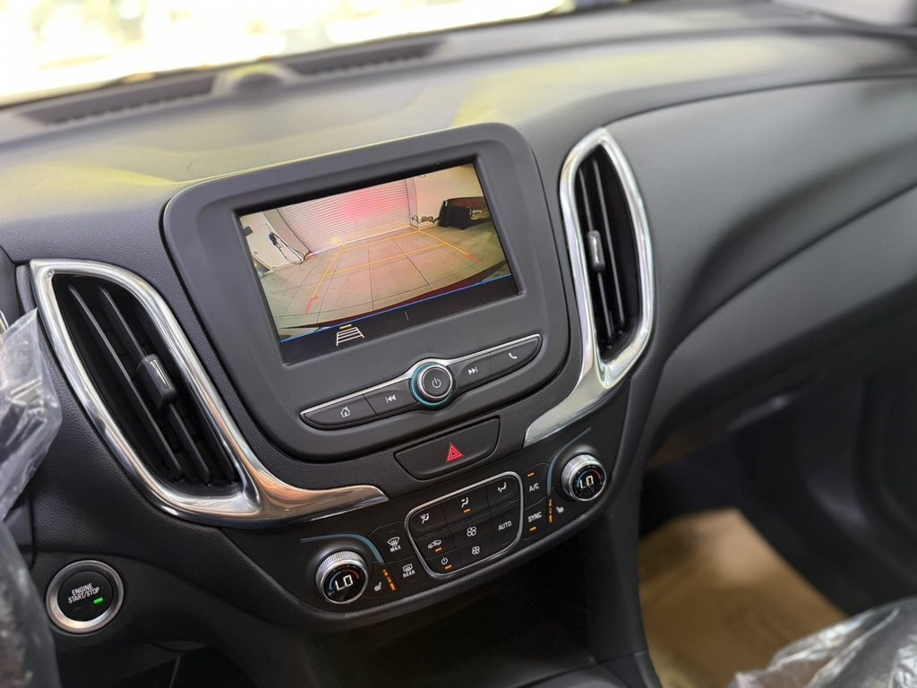 2020 Chevrolet Equinox, 1.5L, 102000km - Image 10
