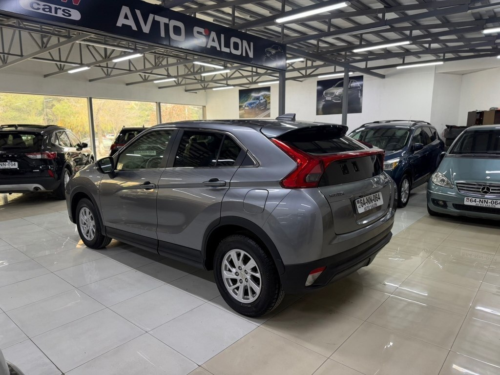 2019 Mitsubishi Eclipse Cross, 1.5L, 169000km - Image 6