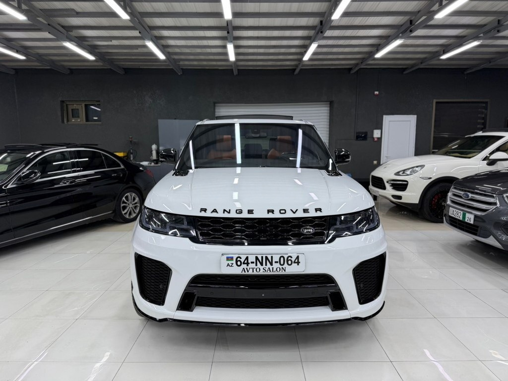 2016 Land Rover RR Sport, 3.0L, 165000km - Image 2