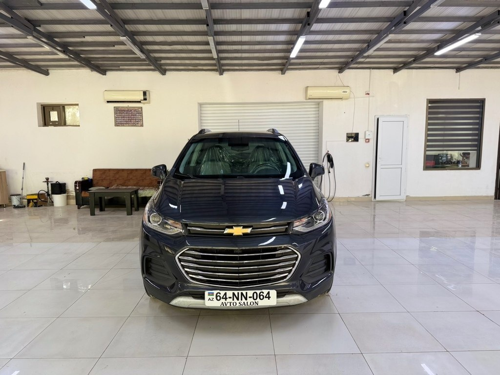 2017 Chevrolet Trax, 1.4L, 144000km - Image 2
